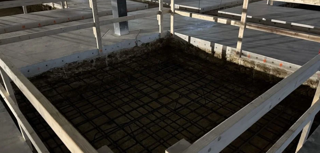 Concrete cutting contractor — diesel & electric saws (Photo 34)